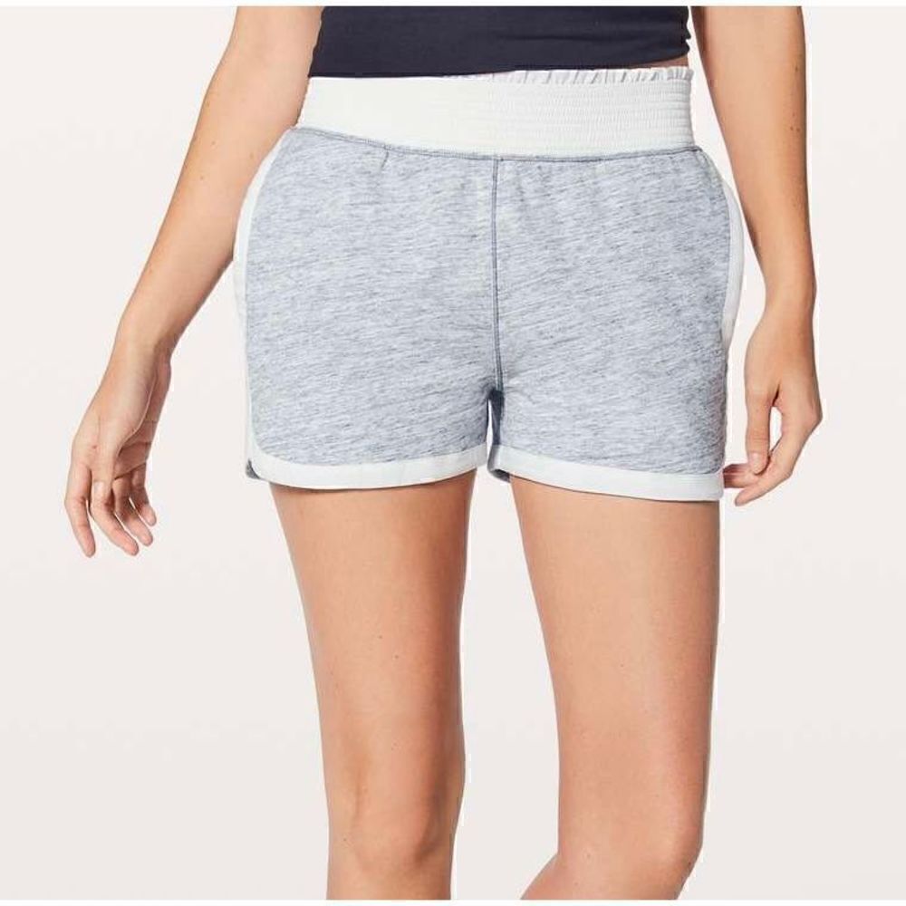 Womens Lululemon Cool & Collected Short